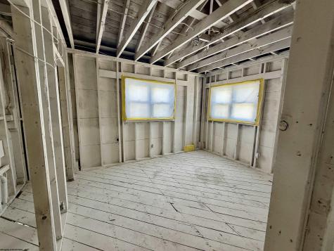 211 Mcgraw Avenue Grafton WV 24701