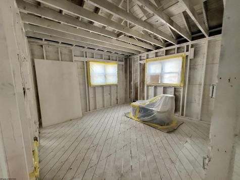 211 Mcgraw Avenue Grafton WV 24701