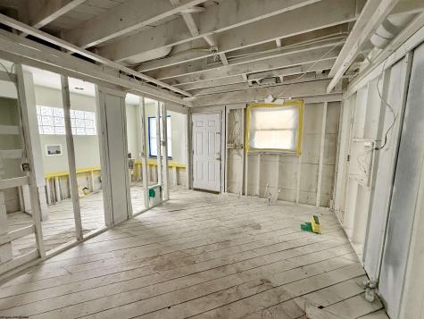 211 Mcgraw Avenue Grafton WV 24701