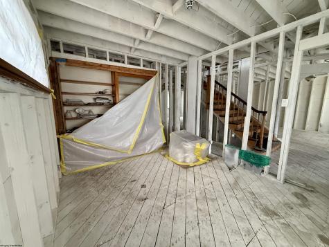 211 Mcgraw Avenue Grafton WV 24701