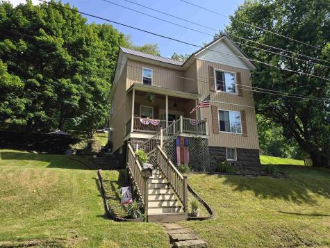 498 Gay Street Grafton WV 26354