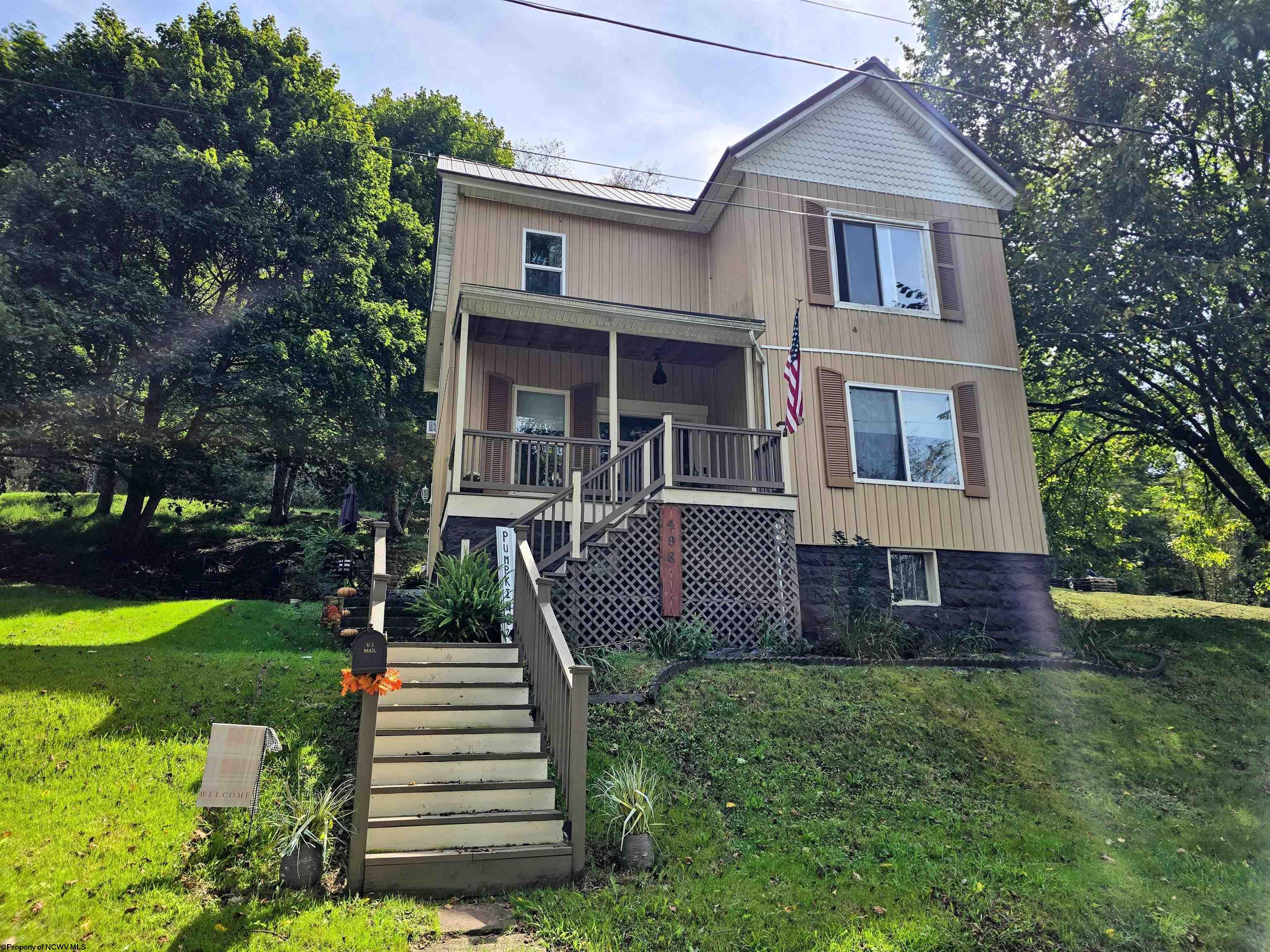 498 Gay Street Grafton WV 26354