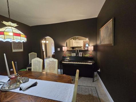 498 Gay Street Grafton WV 26354