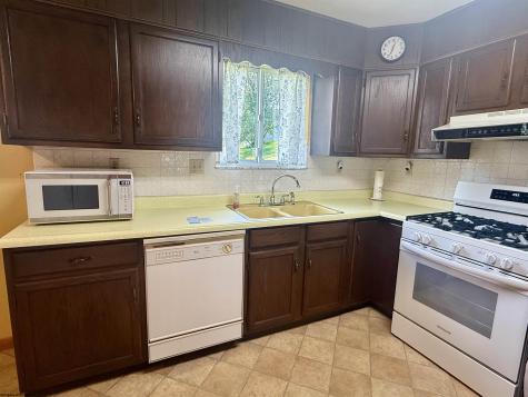 1814 Lafayette Circle Fairmont WV 26554