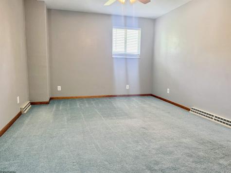 1814 Lafayette Circle Fairmont WV 26554