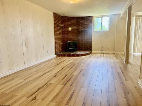 1814 Lafayette Circle Fairmont WV 26554