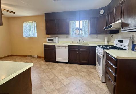 1814 Lafayette Circle Fairmont WV 26554