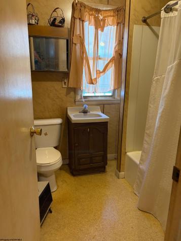 116 Grant Street Clarksburg WV 26301