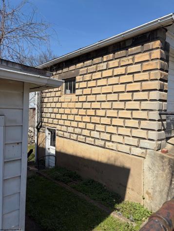 116 Grant Street Clarksburg WV 26301