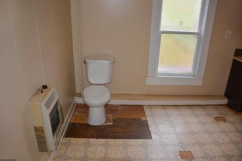 68 Terrace Avenue Salem WV 26426