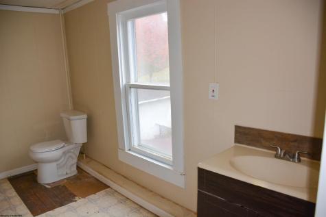 68 Terrace Avenue Salem WV 26426