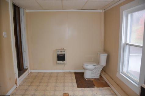 68 Terrace Avenue Salem WV 26426