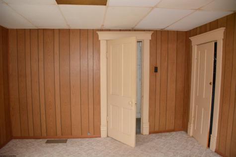 68 Terrace Avenue Salem WV 26426