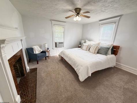 605 Jones Avenue Morgantown WV 26505