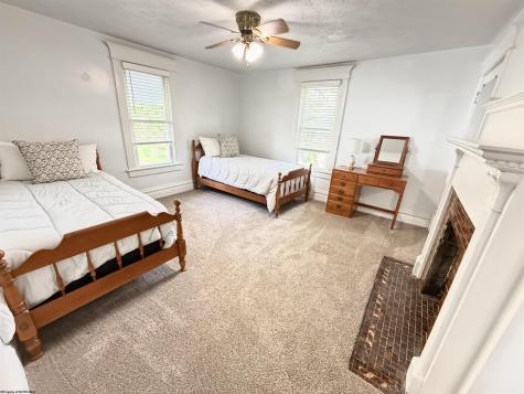 605 Jones Avenue Morgantown WV 26505