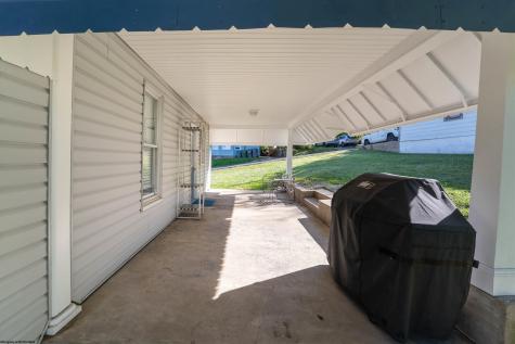 605 Jones Avenue Morgantown WV 26505