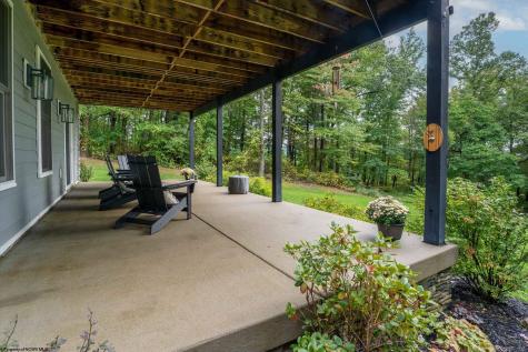 339 Dove Drive Morgantown WV 26508