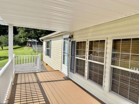 44 Fifth Street Hendricks WV 26271