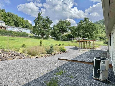 44 Fifth Street Hendricks WV 26271