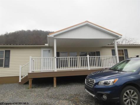44 Fifth Street Hendricks WV 26271