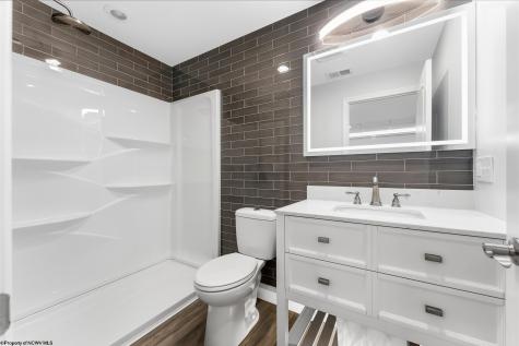 8 Cardiff Drive Morgantown WV 26508-0000