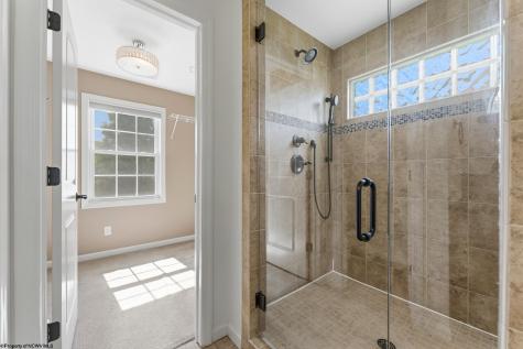 8 Cardiff Drive Morgantown WV 26508-0000