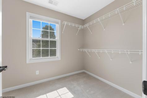 8 Cardiff Drive Morgantown WV 26508-0000