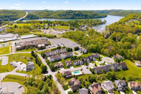 8 Cardiff Drive Morgantown WV 26508-0000