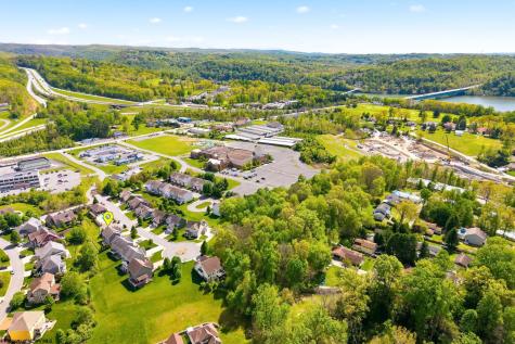8 Cardiff Drive Morgantown WV 26508-0000