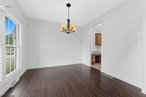 8 Cardiff Drive Morgantown WV 26508-0000