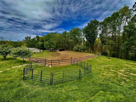 12194 Route 20 South Road Rock Cave WV 26234