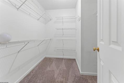 2062 Pinecrest Drive Morgantown WV 26505
