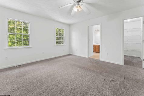 2062 Pinecrest Drive Morgantown WV 26505