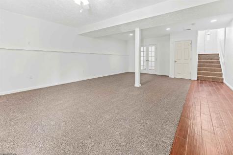 2062 Pinecrest Drive Morgantown WV 26505