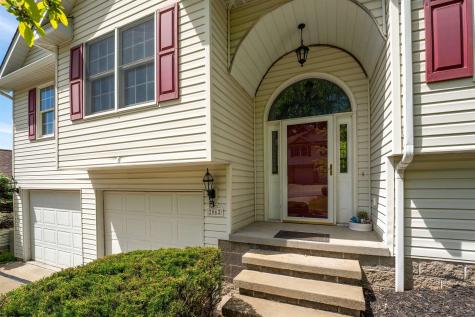 2062 Pinecrest Drive Morgantown WV 26505