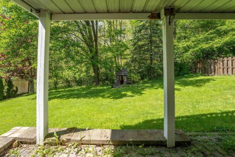 2062 Pinecrest Drive Morgantown WV 26505