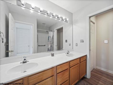 169 Arrowhead Ridge Hedgesville WV 25427