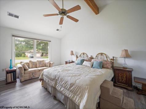 169 Arrowhead Ridge Hedgesville WV 25427