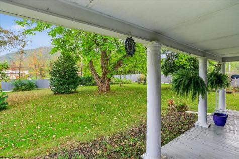 28 Crestview Drive Hambleton WV 26269