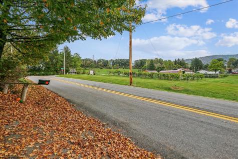 28 Crestview Drive Hambleton WV 26269