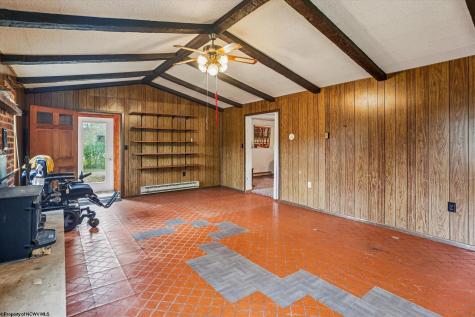 28 Crestview Drive Hambleton WV 26269