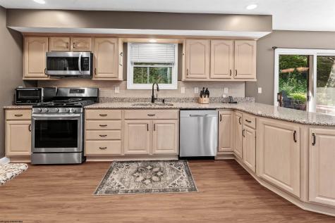 1014 Deerwood Drive Morgantown WV 26508