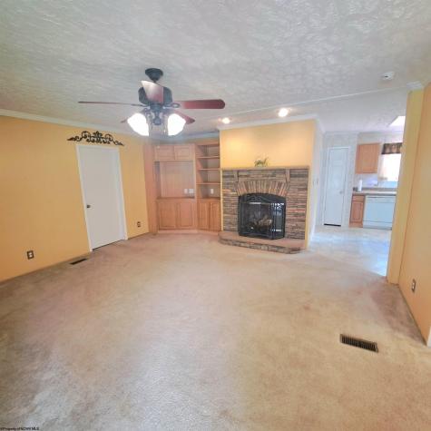 182 Hill Circle Terra Alta WV 26764