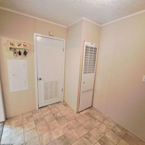182 Hill Circle Terra Alta WV 26764