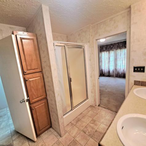 182 Hill Circle Terra Alta WV 26764