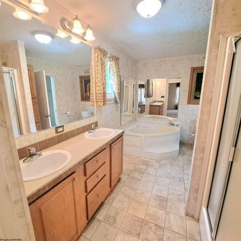 182 Hill Circle Terra Alta WV 26764