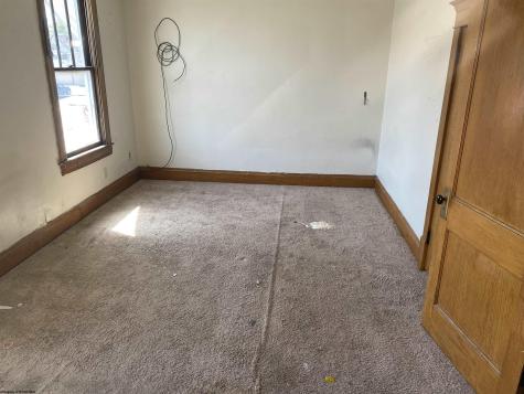 136 Milford Street Clarksburg WV 26301