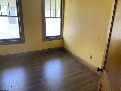 136 Milford Street Clarksburg WV 26301