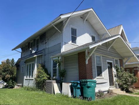 136 Milford Street Clarksburg WV 26301