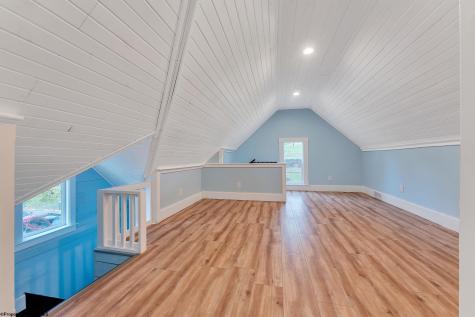 824 Louise Avenue Morgantown WV 26505